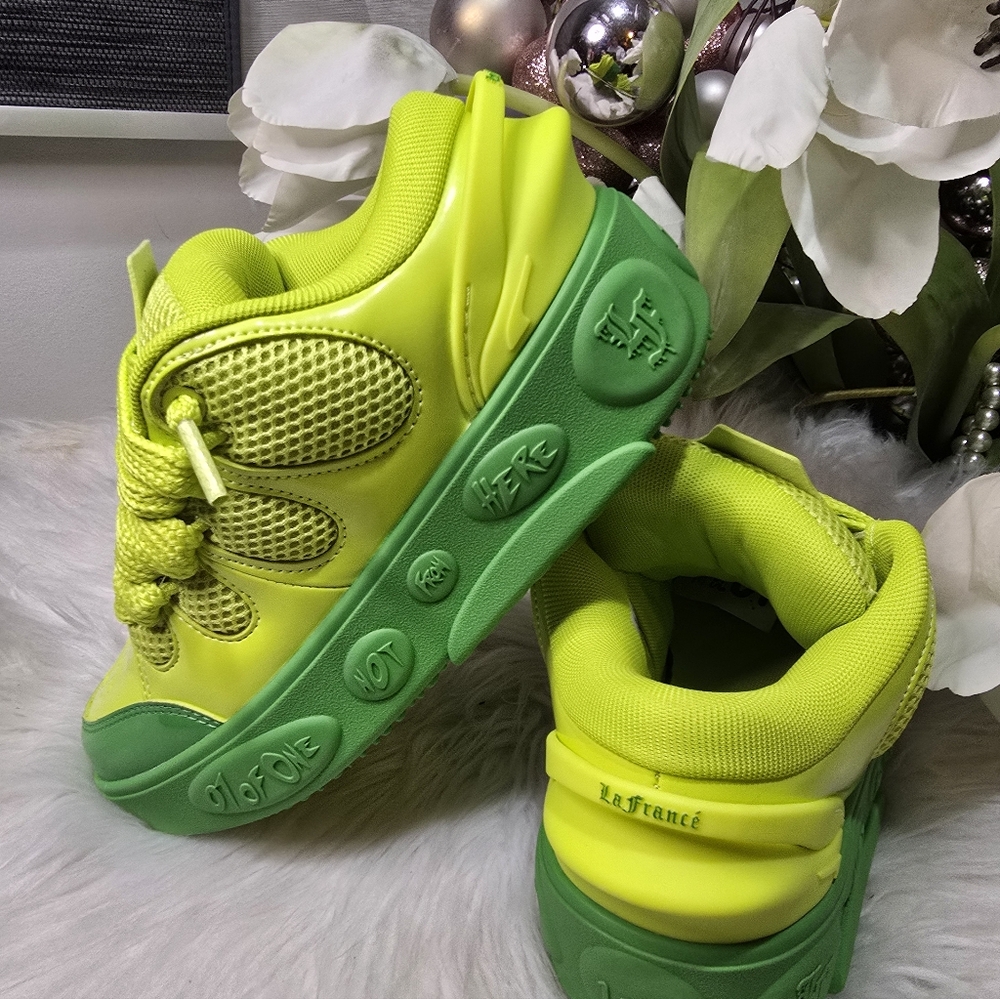 PUMA x Lamelo Ball LaFrance Assist Lifestyle Shoes womens Green Lime Grinch New - Picture 8 of 12